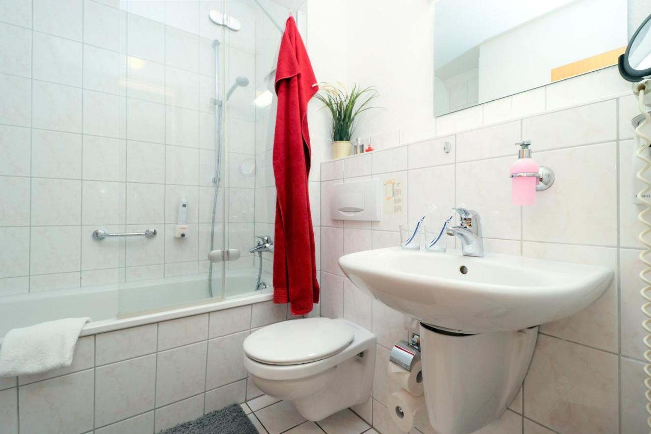 Отель Ferienzimmeranlage Deutsches Haus Deutsches Haus App 29 Вустров Экстерьер фото
